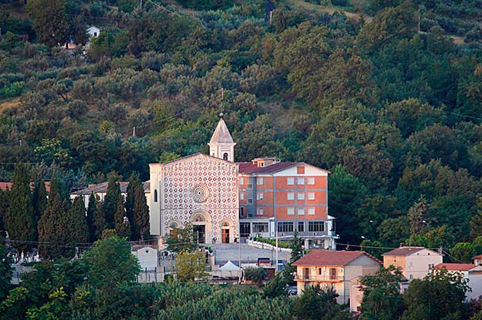 Basilica del Volto Santo