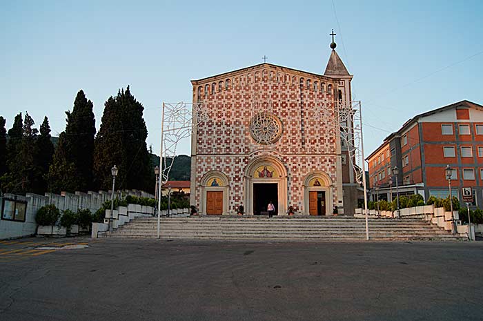 Basilica del Volto Santo